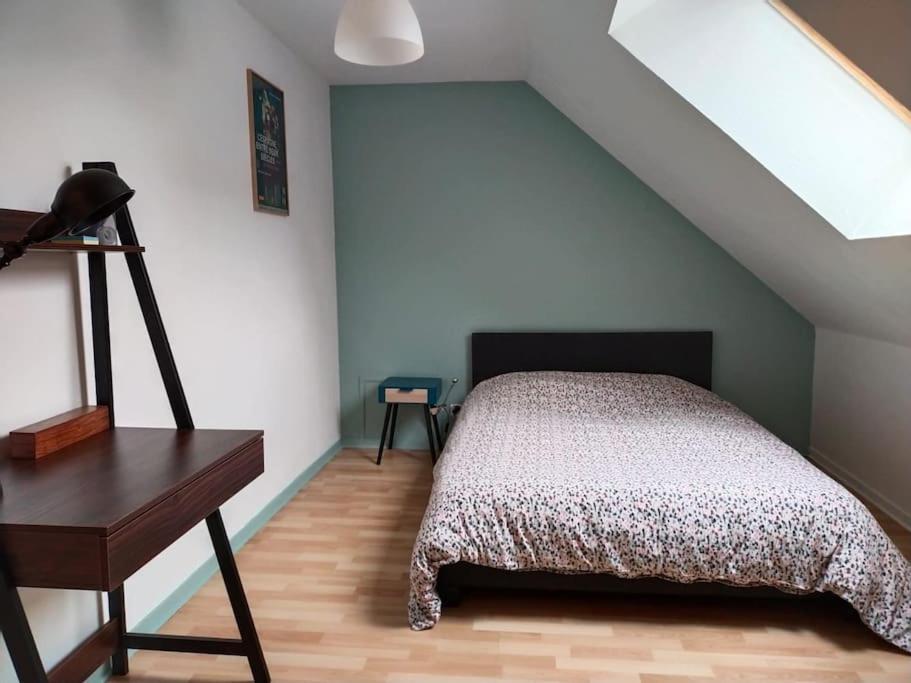 Charmant Appartement Au Calme Avec Parking Besancon Ngoại thất bức ảnh
