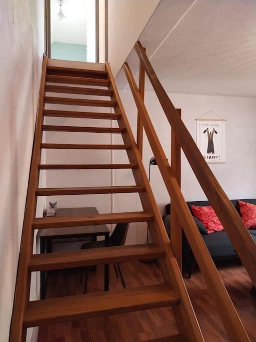 Charmant Appartement Au Calme Avec Parking Besancon Ngoại thất bức ảnh