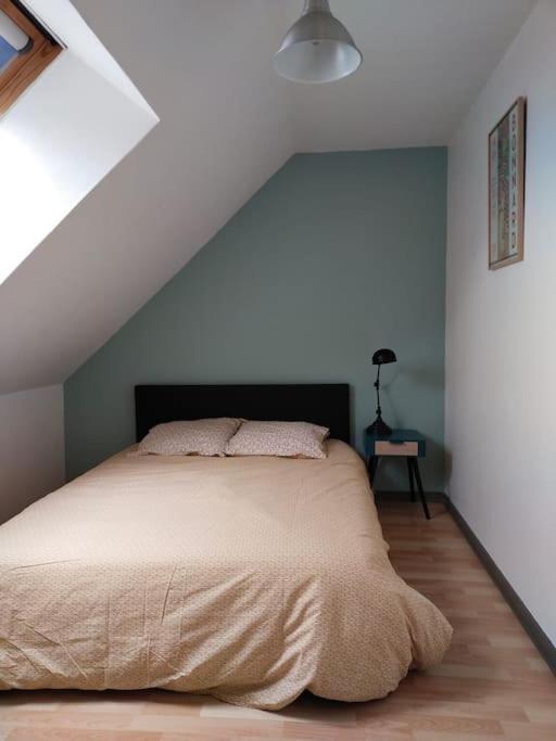 Charmant Appartement Au Calme Avec Parking Besancon Ngoại thất bức ảnh